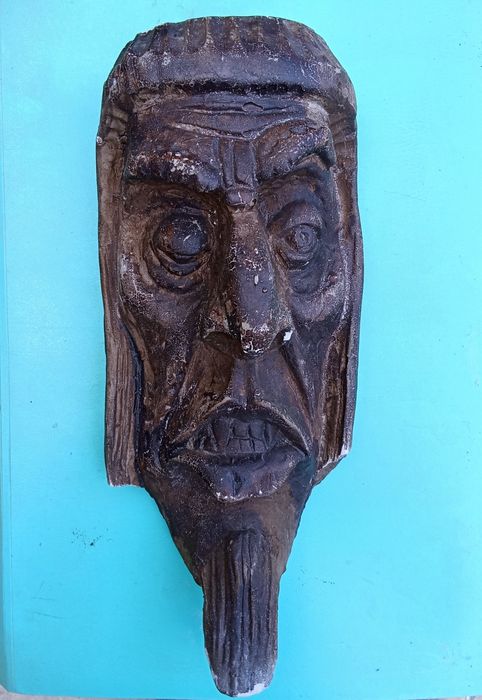 Продам гипсовую маску ручной работы