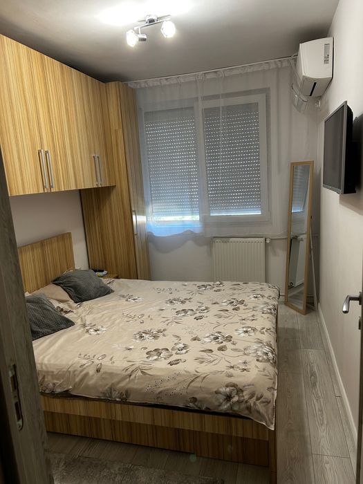 Apartament de vânzare cu 3 camere în Velenta