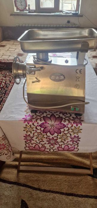 Мясорубка в отличном состоянии
