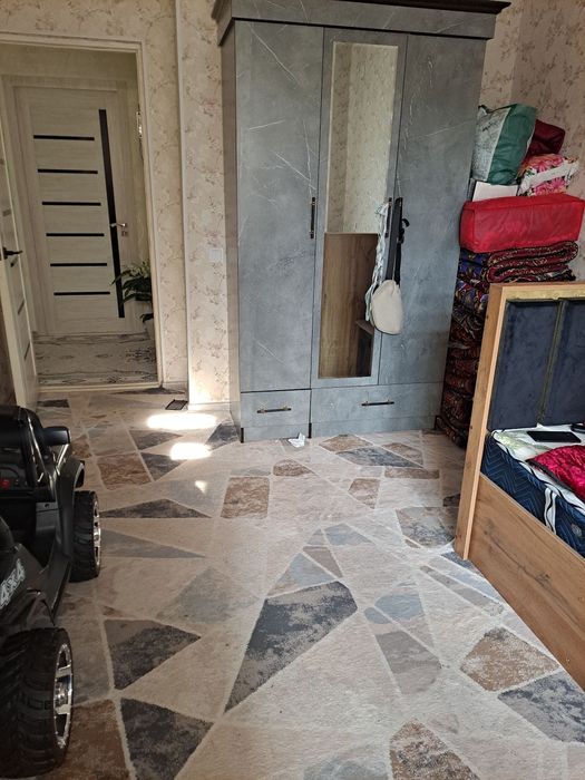 3 xona 74 kvadrat