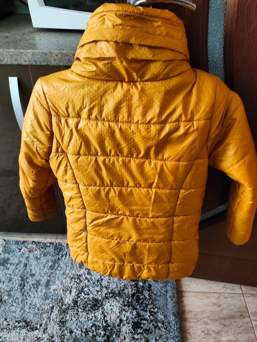 Geaca de toamna în stare foarte buna