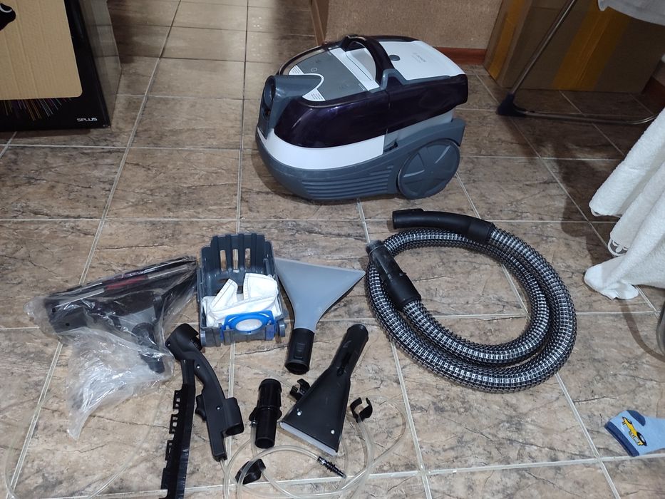 Bosh моющий пылесос Bosch BWD4174