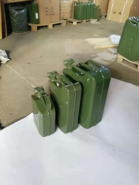 Канистра для бензина 5л