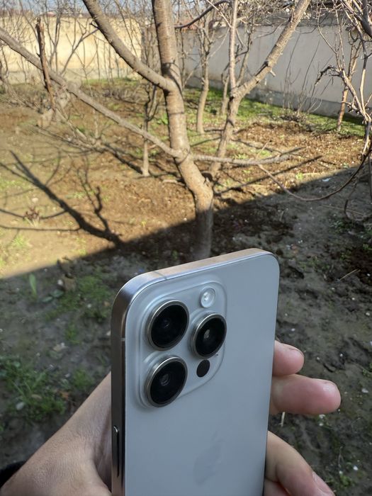 Iphone 15 Pro Max 256 89% batare