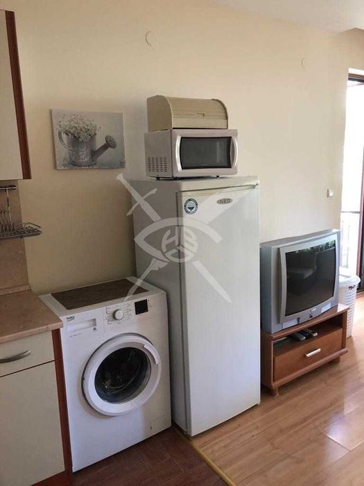 Продава се Двустаен апартамент в к.к. Елените - 74 кв.м за 1055 €/кв.м - Снимка #1