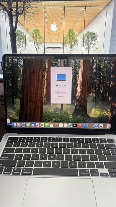 Macbook  Air   M4