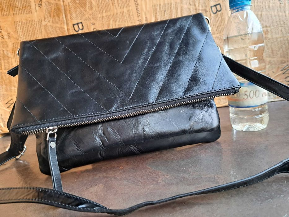 дамска чанта,черна кожена чантичка-естествена кожа,малка