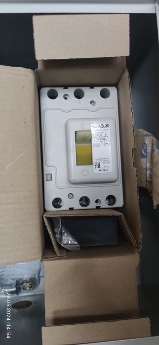 Выключатель КЭАЗ ВА57Ф35  63А