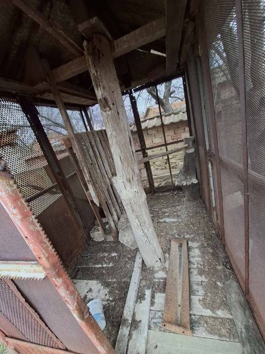 Кокошарник, гълъбарник,  клетка за птици