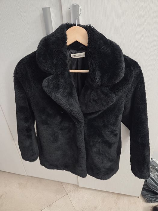 Haina blana H&M marimea 140, 9-10-11 ani, ca nouă
