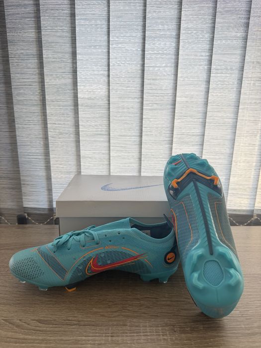 Чисто Нови Nike Mercurial размер 44