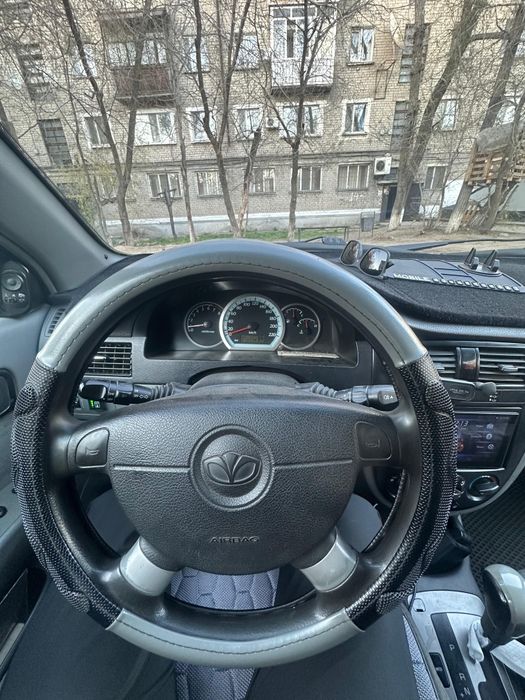 Продам джентра .