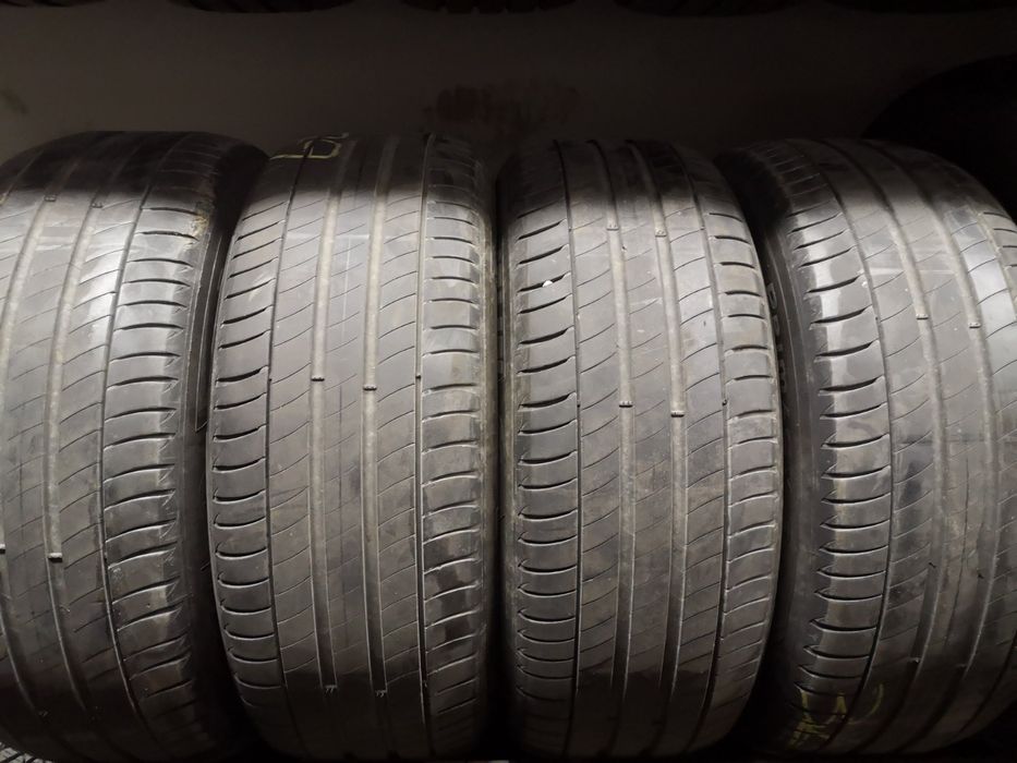 Гуми Michelin Primacy3 215/55 R17