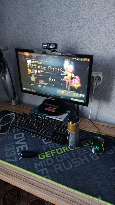 Монитор Samsung S22F350