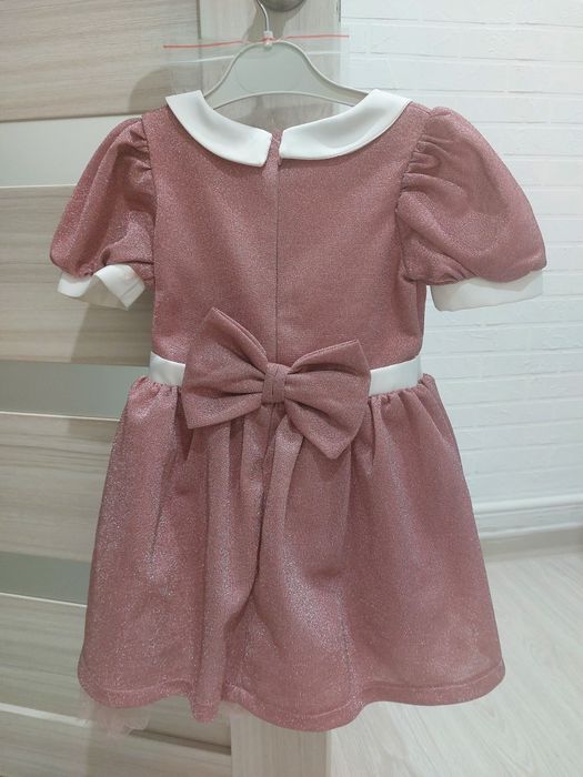 Продам нарядное платье