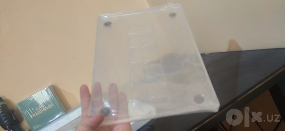 Macbook Air 13.6 uchun gʻilof prozrachniy