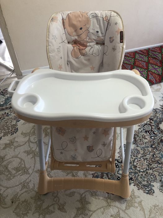 Детский столик