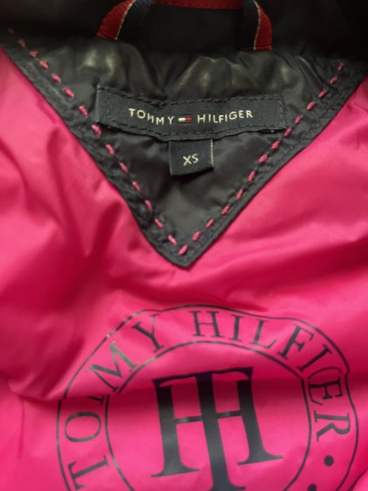 Vesta tommy hilfiger marimea xs