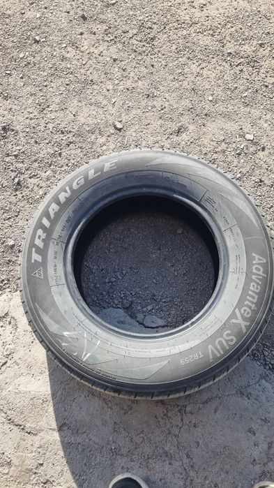 Шины Triangle 225/70/16 б/у