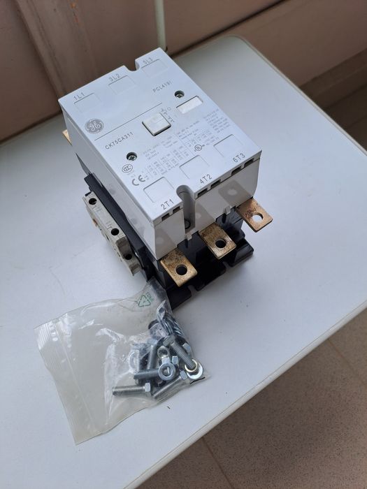 Контактор General Electric CK 75 CA 311N