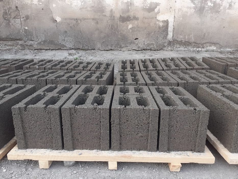 Пескаблок стенный