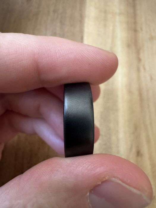 Oura Ring 4 Stealth - size 10