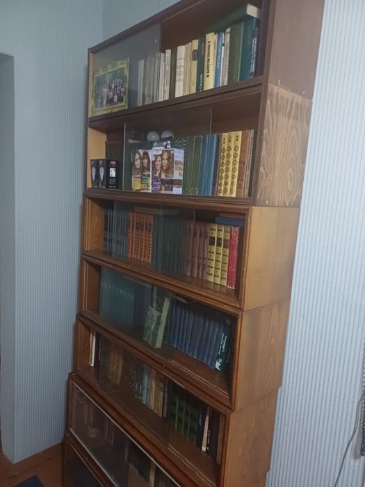 Продам мебель из за переезда