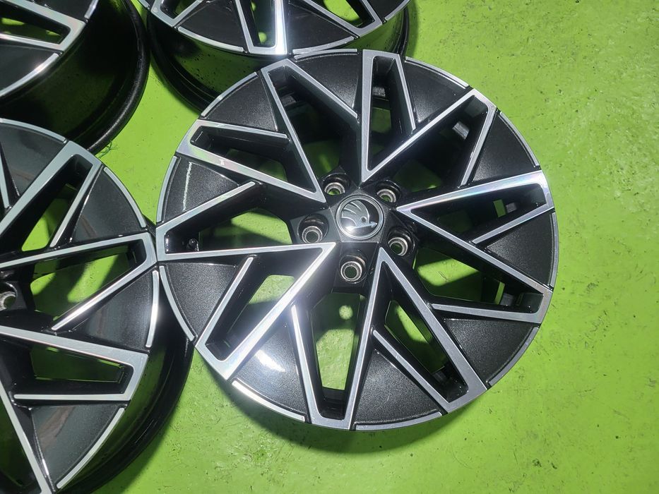 17 5x112 Skoda лети джанти 5х112 шкода