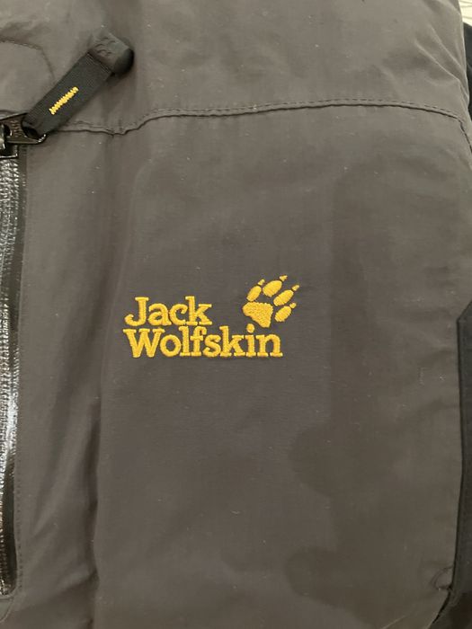 Яке Jack Wolfskin