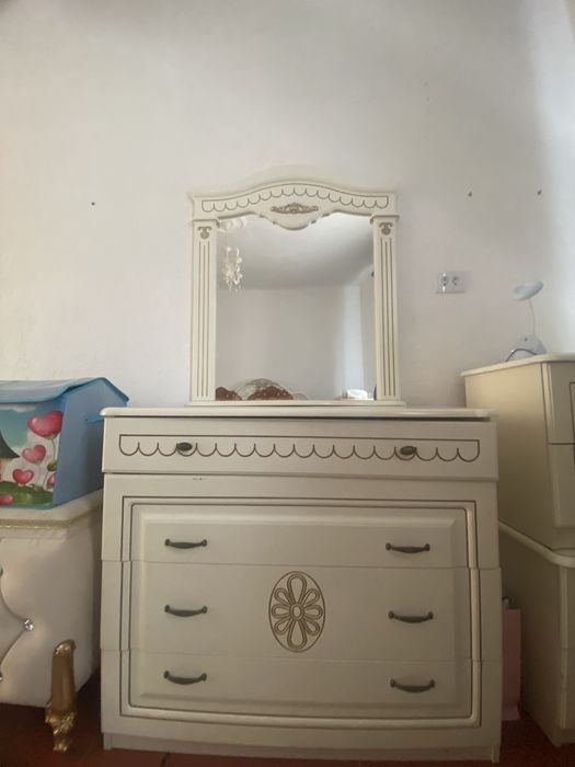 Спальный гарнитур