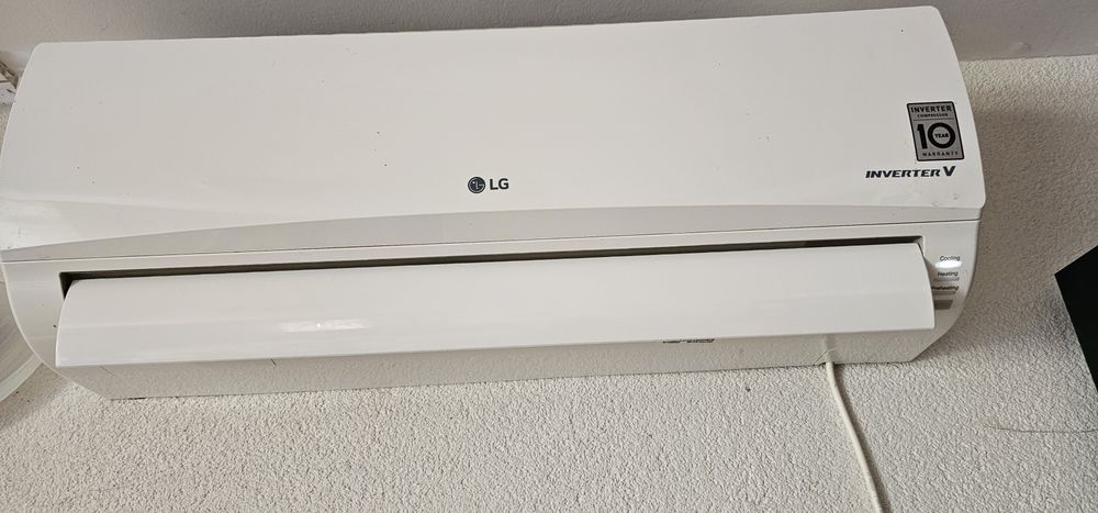 Климатик LG -12 btu