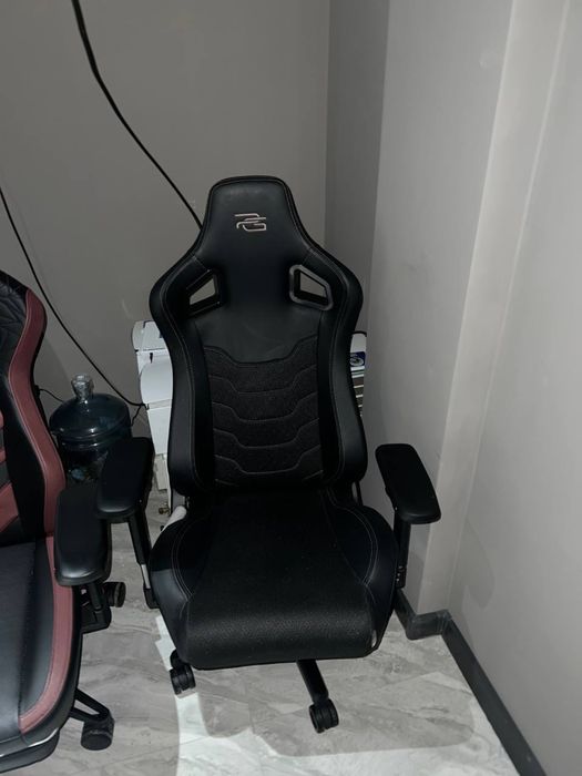 Продаются Игровые кресла