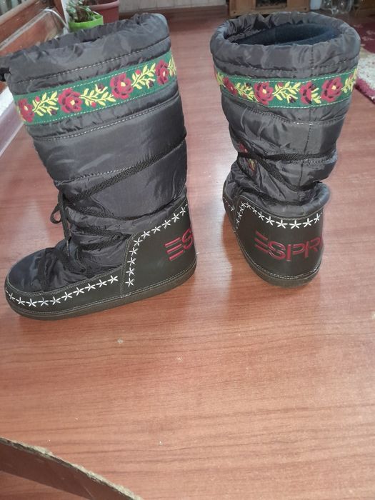 Продам сапоги женские