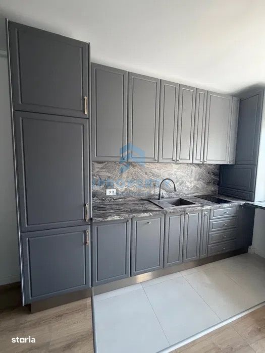 Neofort 50 Titan 2 camere cu balcon si parcare + prox. metrou