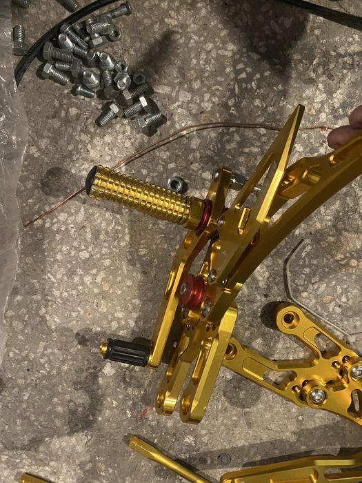 Спортни степенки Honda CBR1000RR 04-07година