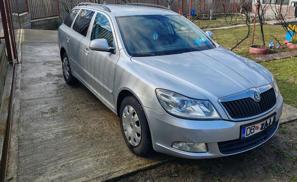 Scoda Octavia 2 facelift combi