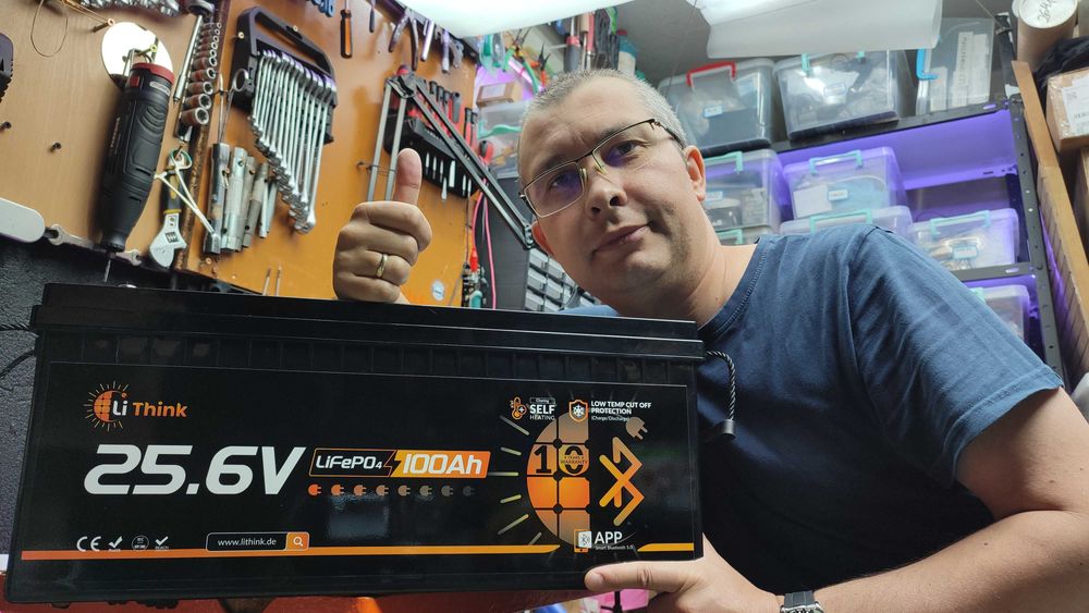 LiFePO4 акмулатор  25.6V 100Ah LiThink