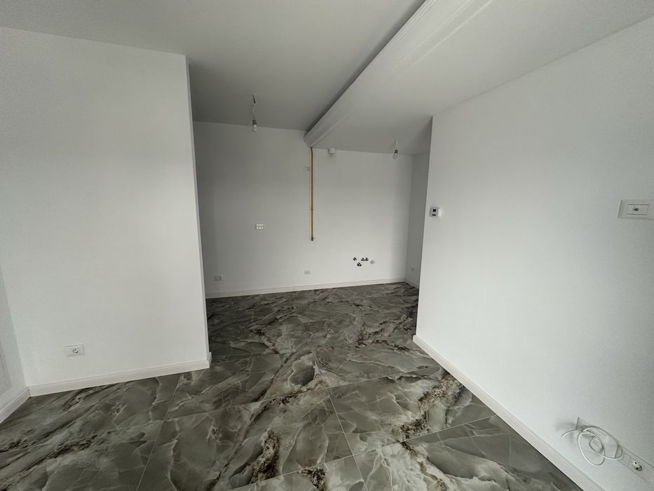 Apartament nemobilat de inchiriat nou nout