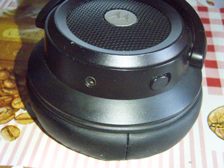 Casti bluetooth Motorola Escape 800 ANC SH043