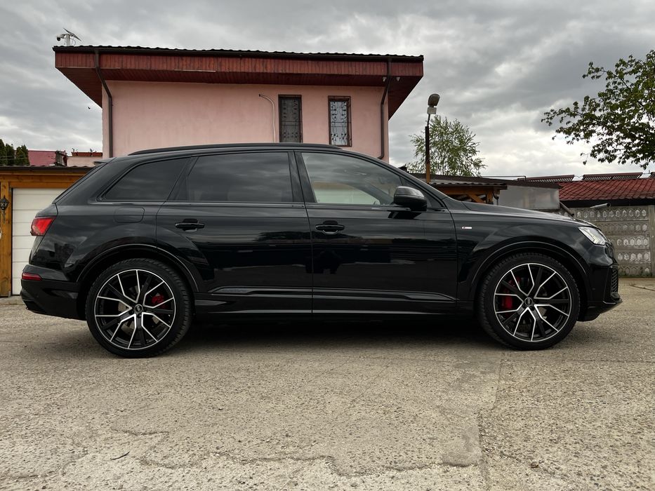 Audi Q7 55 TFSI Quattro S Line FULL / 7 Locuri / Matrix / Pano / 22” / Primul Proprietar