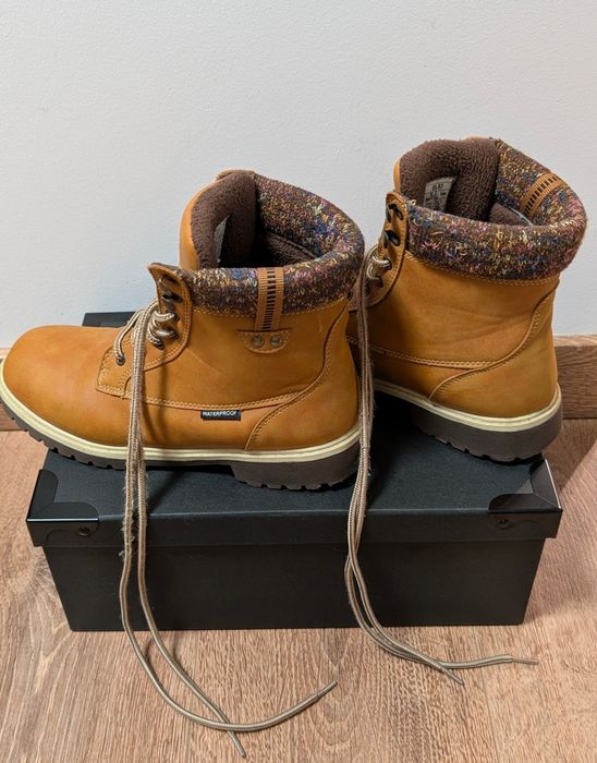 Bocanci piele KILIMANJARO | Waterproof | Stare foarte bună | 37