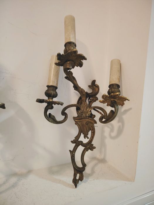 Superb set de aplice  dimensiuni mari cu 3 brațe in stilul Rococo,pies