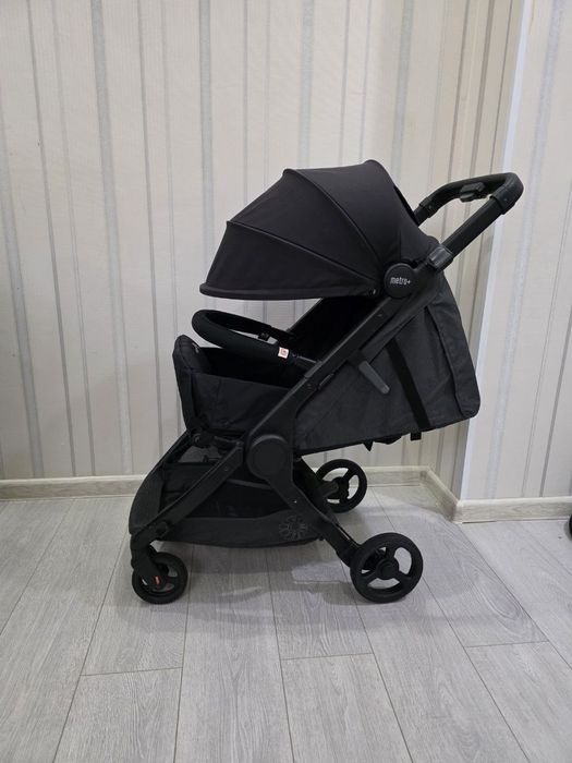 Ergobaby Metro plus детская коляска