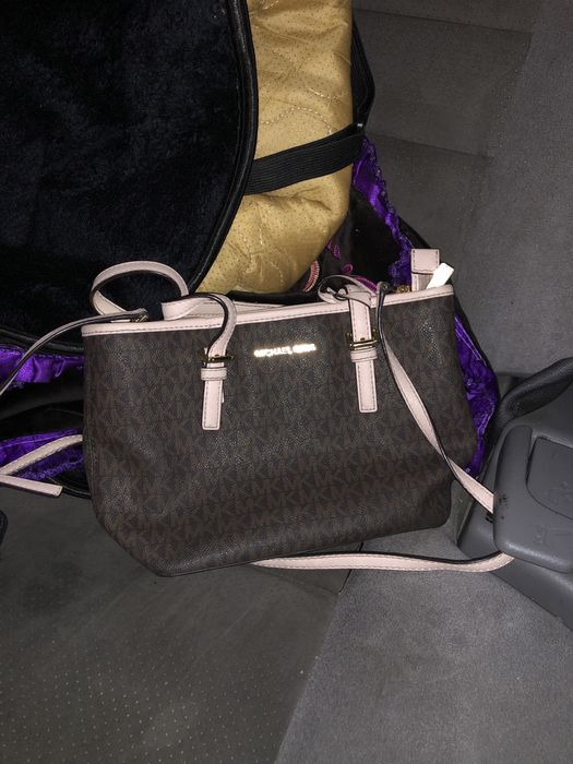 Продам Сумки Майкл корс оригинальные