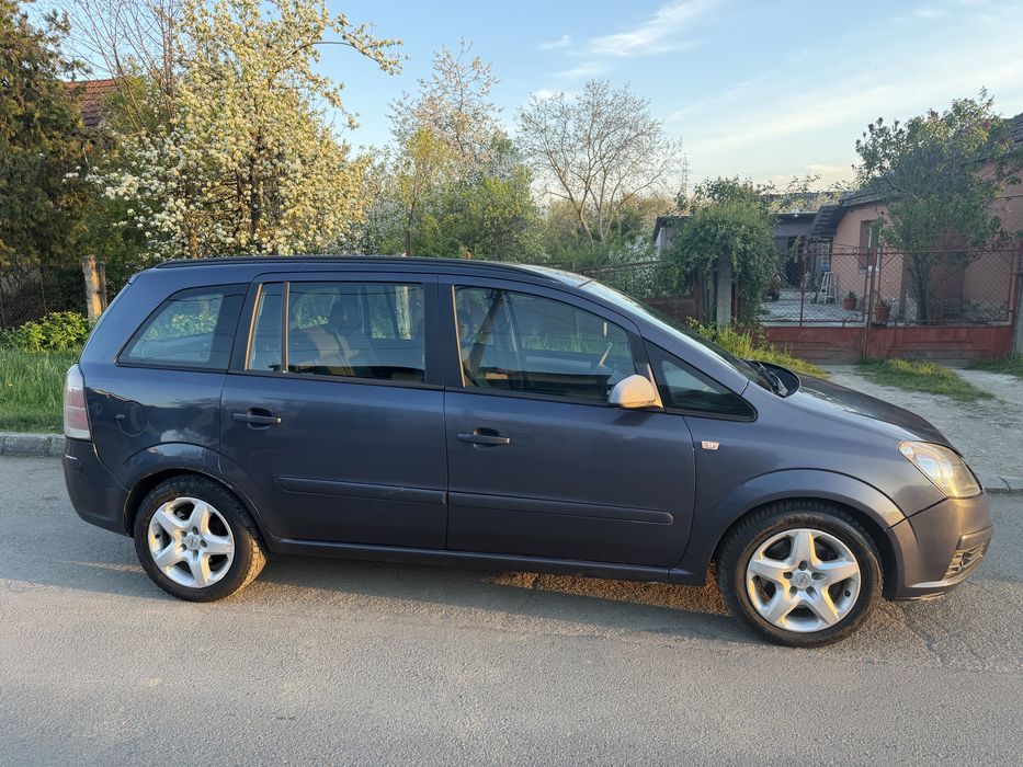 Opel Zafira - 1.9 TDI, 7 locuri