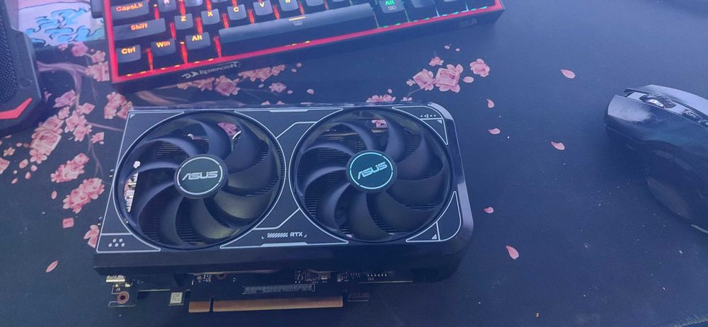 ASUS GeForce RTX 4060 8GB – Placă video – Netestată