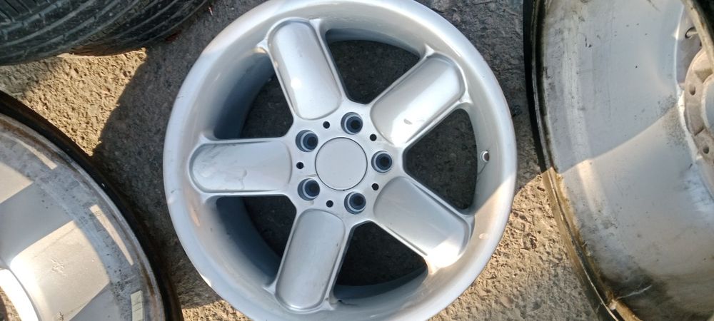 Продам шницера диски р17