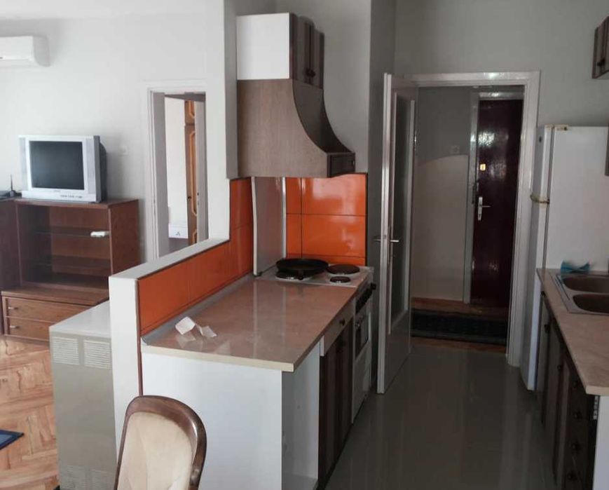 Дава се под наем Тристаен апартамент в Пловдив, Каменица 2 - 90 кв.м за 321.3 € - Снимка #3