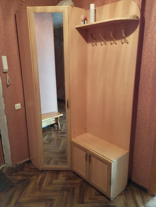 Шкаф для прихожей