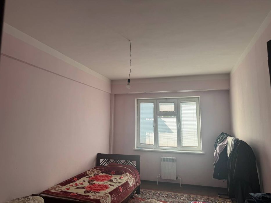 Uy sotiladi 4 xonali sentralni